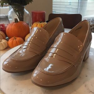 Heeled Patent Leather Tan Loafers